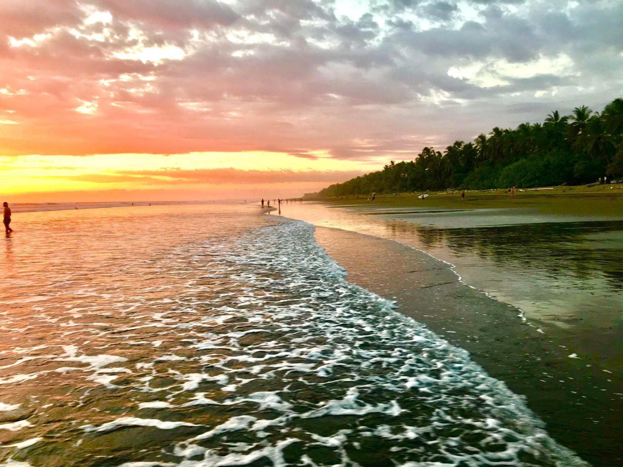 Hotel Tropical Sands Dominical Esterno foto